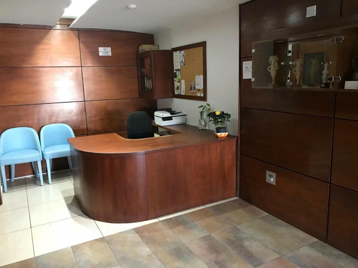 Sea View Central Apt Ithaki 라르나카 외부 사진