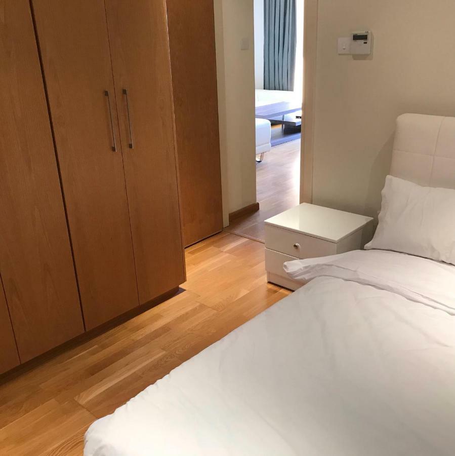 Sea View Central Apt Ithaki 라르나카 외부 사진